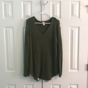 Faded Glory. Women’s Size L(12-14) Olive green v-neck knit sweater
